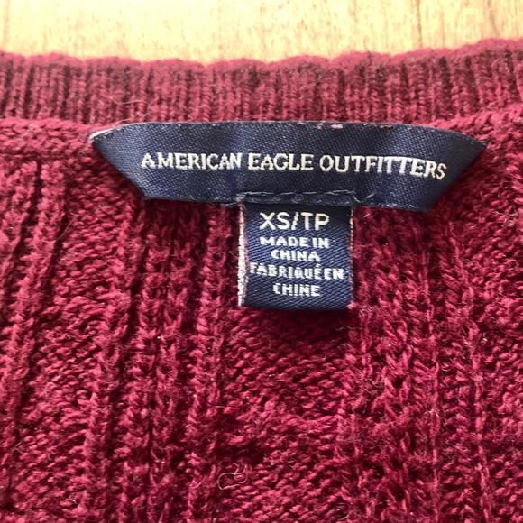 Burgundy long sleeves shirt! -XS - Picture 3 of 3